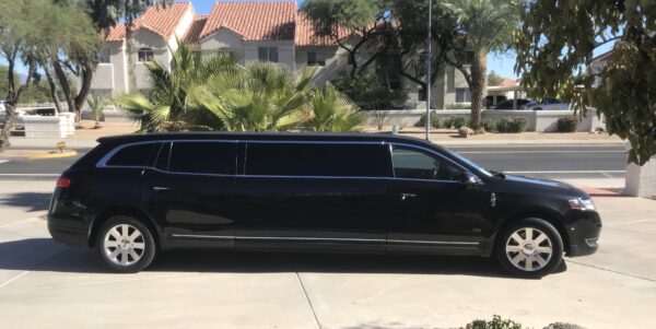 6 Passenger Lincoln Stretch Limo Tucson